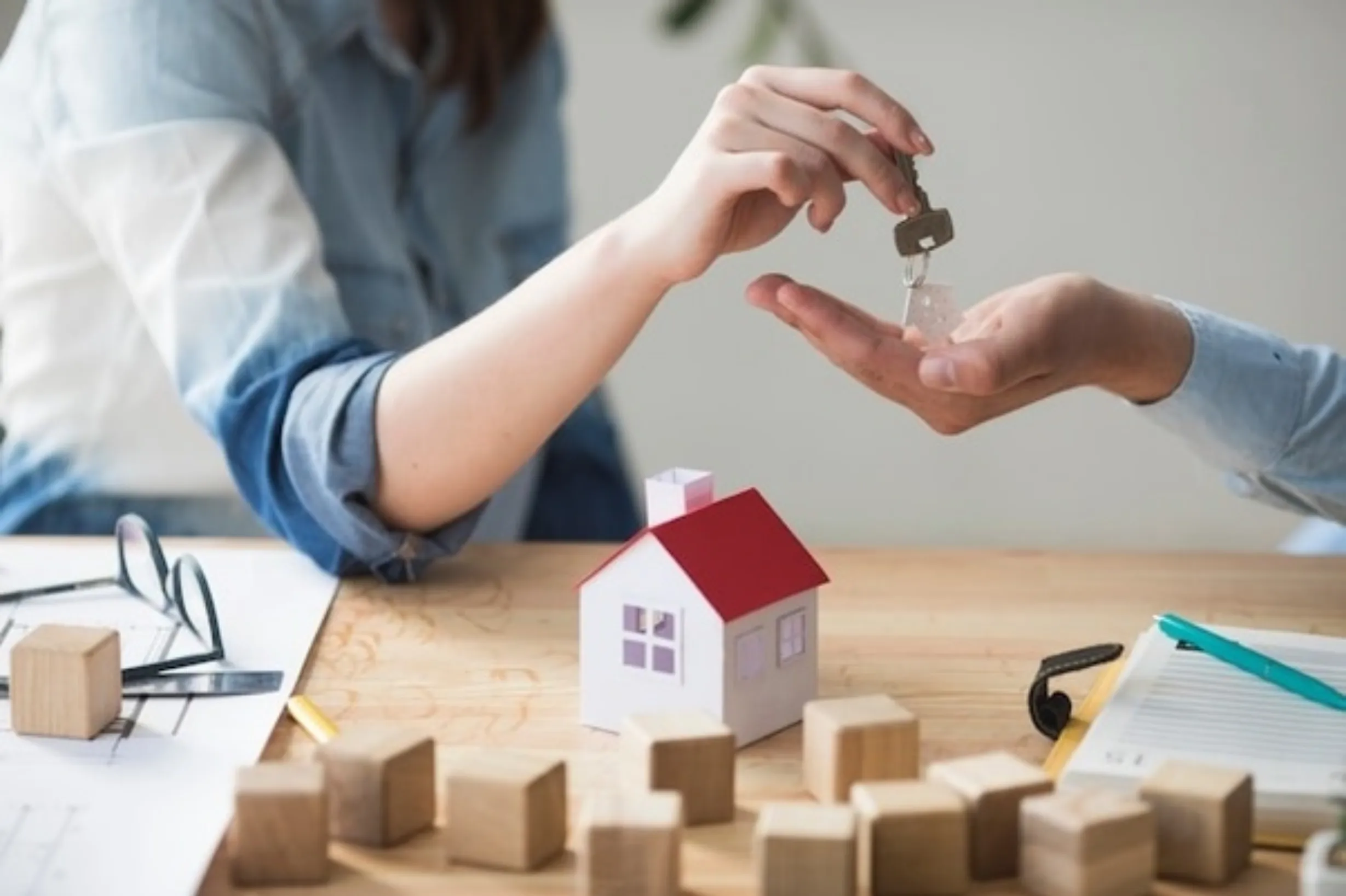 The Christian Writer | What to do before speaking to a mortgage broker? freedom mortgage